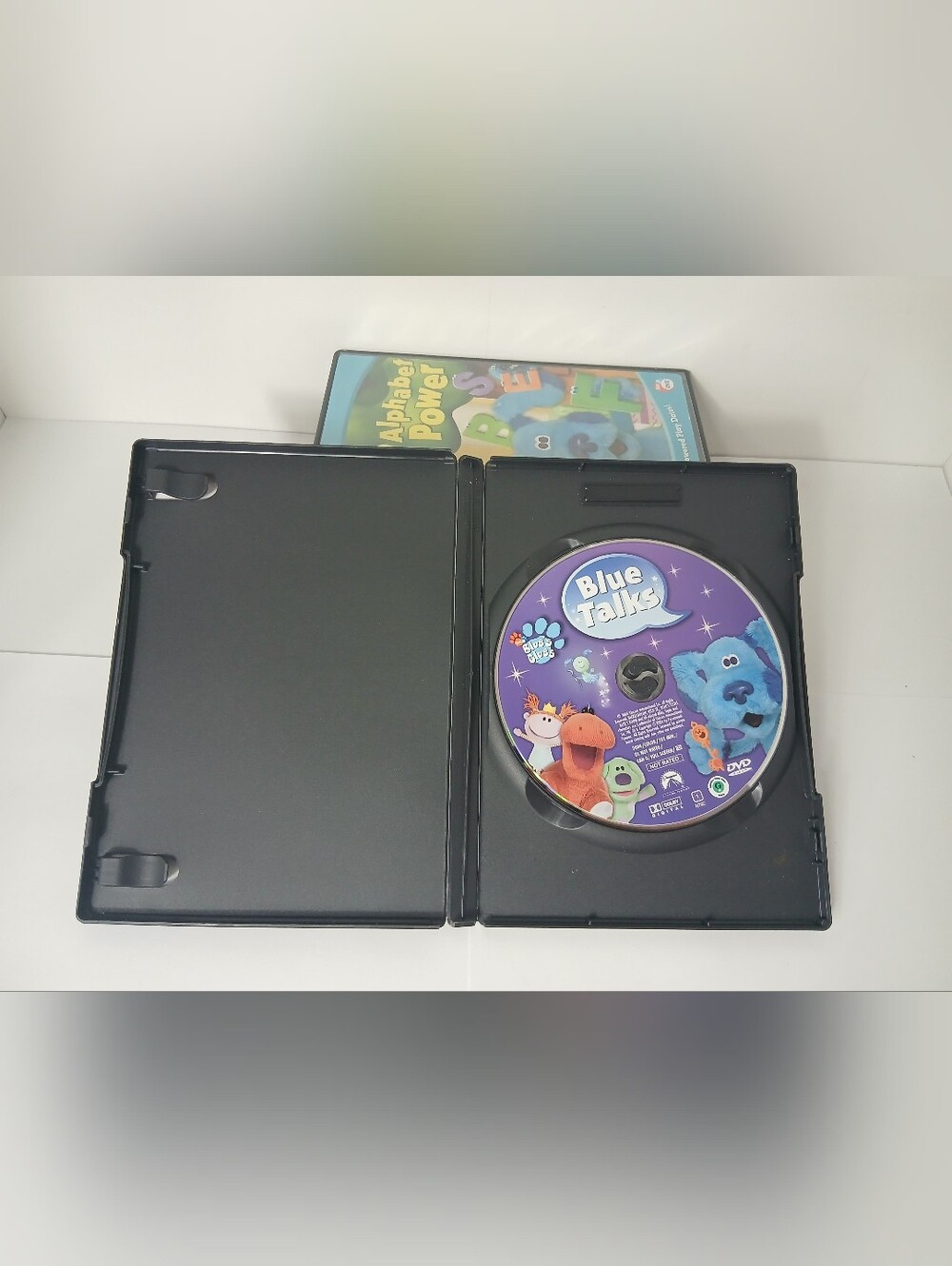 5 Blue's Clue's Dvds - Picture 3 of 3